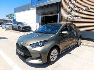 Toyota Yaris 2025 1.5 HYBRID LIVE 116HP-thumb-16