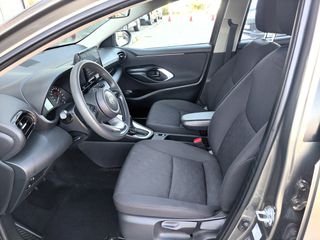 Toyota Yaris 2025 1.5 HYBRID LIVE 116HP-thumb-18