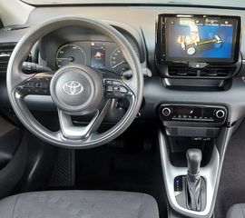Toyota Yaris 2025 1.5 HYBRID LIVE 116HP-thumb-32