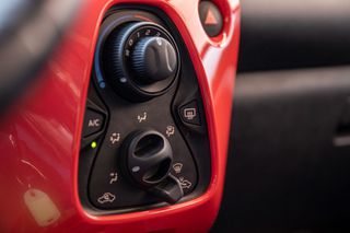 Citroen C1 2014 1.2 Airscape VTi82 Feel CABRIO!!!-thumb-42