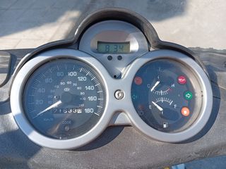 Piaggio Beverly 400 2006-thumb-3