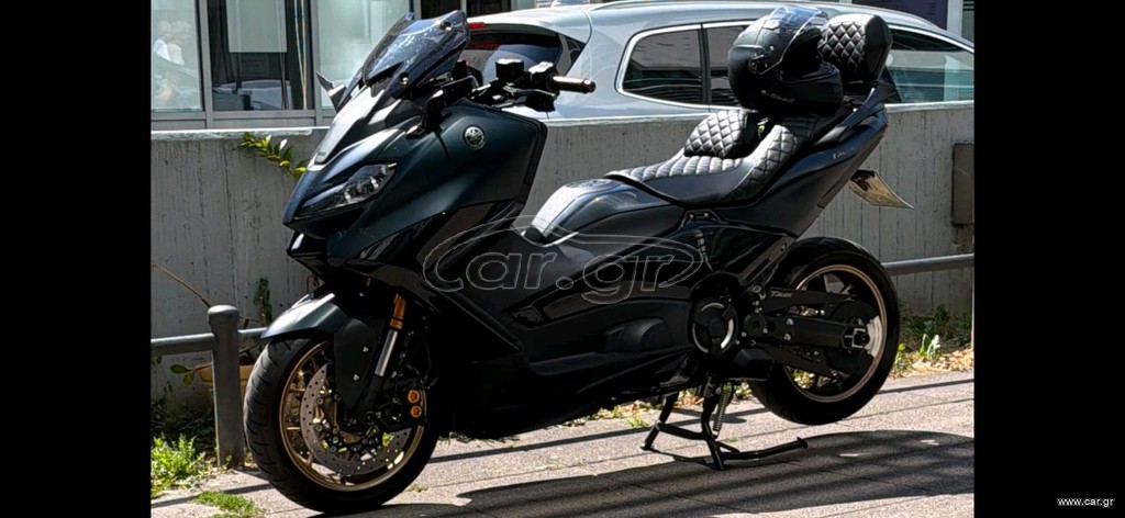 Yamaha T-MAX 560 2023