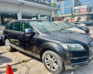 Audi Q7 2007 4.2 FSI QUATTRO TIPTRONIC-thumb-6