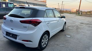 Hyundai i 20 2017 1.2 CLASSIC-thumb-6