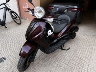 Piaggio Beverly 500 2004 BEVERLY 500