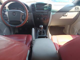 Kia Sorento 2005 Kia Sorento 2.5 CRDi  4Χ4-thumb-3