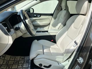 Volvo XC 60 2022 T6 PHEV 2.0 350hpFacelift/4WD-thumb-15