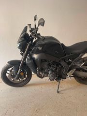 Yamaha MT-09 2023-thumb-4