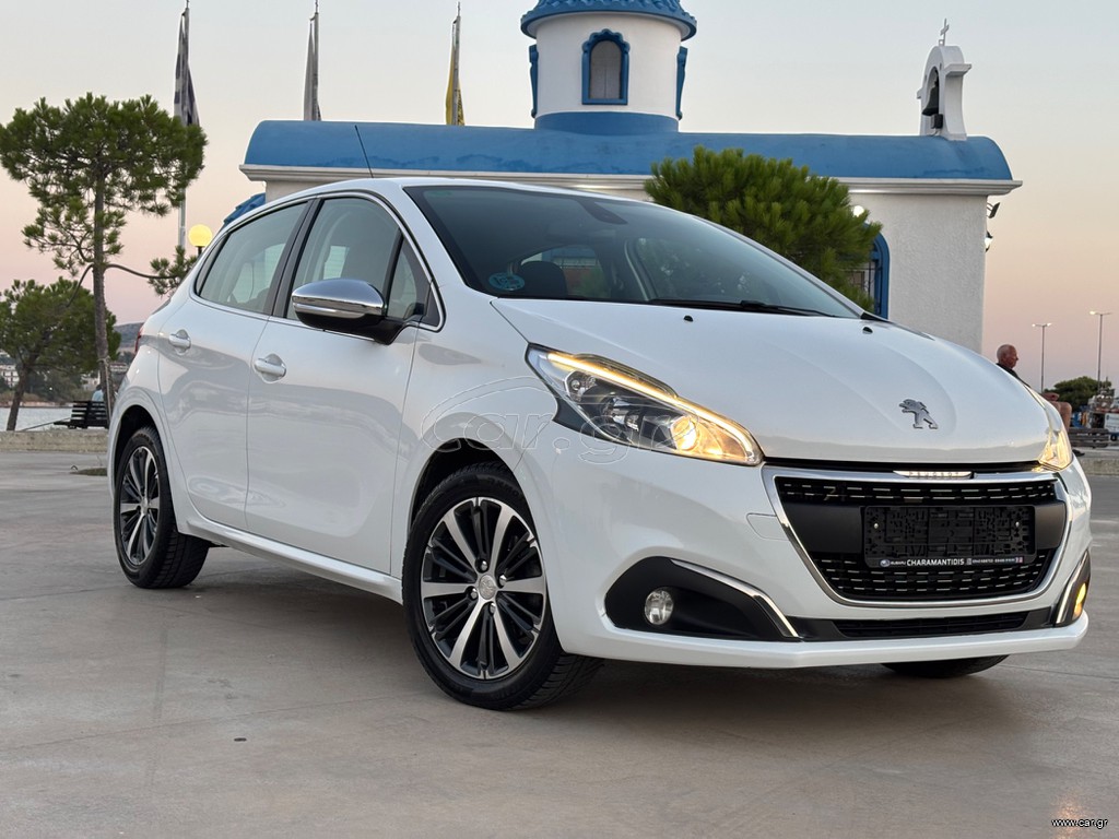 Peugeot 208 2017 Allure Turbo 110hp-οθόνη-κάμερα-ζάντα-parktronic