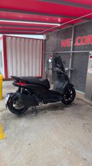 Piaggio Beverly 400 2024 HPE DEEP BLACK