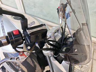 Suzuki GSR 600 2006-thumb-12