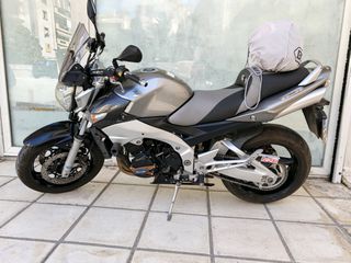 Suzuki GSR 600 2006-thumb-19