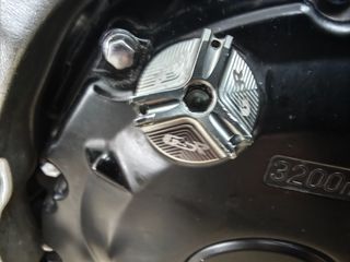 Suzuki GSR 600 2006-thumb-26