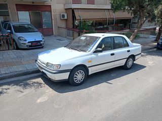 Nissan Sunny 1993