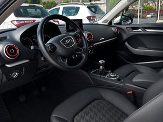 Audi A3 2016 ΟΘΟΝΗ/ΧΑΡΤΕΣ/ΑΙΣΘ.ΠΑΡΚΑΡΙΣΜ/ΑΒΑΦΟ!-thumb-2