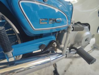 Honda 1983 C50C (στρογγυλοφαναρο)-thumb-13