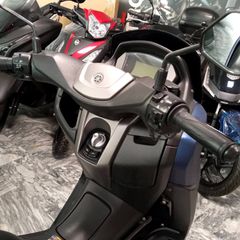 Yamaha NMAX 155 2022-thumb-10