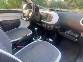 Renault Twingo 2017 1.0-thumb-15