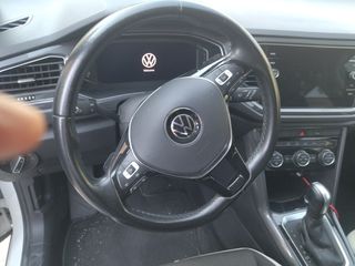 Volkswagen T-Roc 2021-thumb-14
