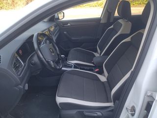 Volkswagen T-Roc 2021-thumb-15