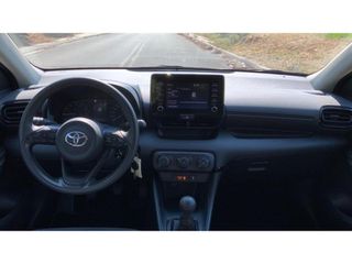 Toyota Yaris 2022 ACTIVE-thumb-8