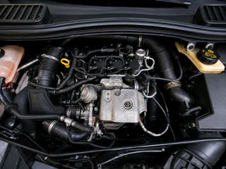 Ford C-Max 2014 EcoBoost-thumb-3