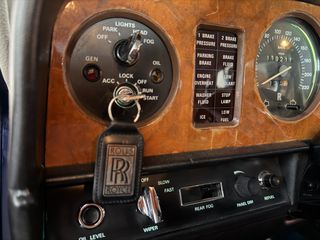 Rolls Royce Wraith 1978 SILVER WRAITH II- LONG- V8- ΑΨΟΓΟ-thumb-24