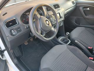 Volkswagen Polo 2015 TDI-thumb-19