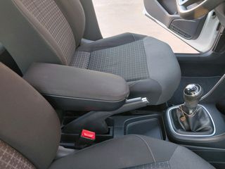 Volkswagen Polo 2015 TDI-thumb-26