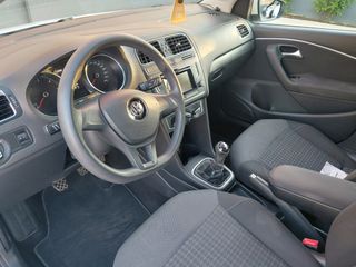 Volkswagen Polo 2015 TDI-thumb-28