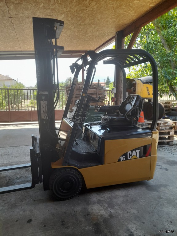 CAT 2011 EP16NT