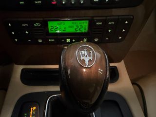 Maserati Quattroporte 2011 FACELIFT- ΕΛΛΗΝΙΚΗΣ ΑΝΤΙΠΡΟΣΩΠΕΙΑΣ-thumb-34