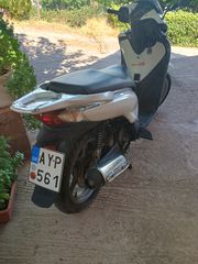 Honda SH 150i 2009-thumb-4