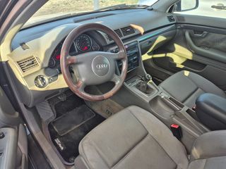 Audi A4 2005-thumb-3
