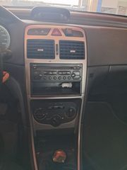 Peugeot 307 2004-thumb-12