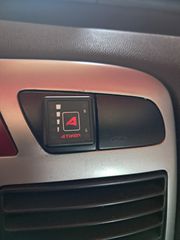 Peugeot 307 2004-thumb-13