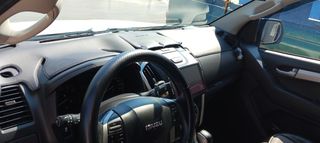 Isuzu D-Max 2013 LS 2.5 TWIN TURBO 4×4 AYTOMATO DOUBLE CAP-thumb-23