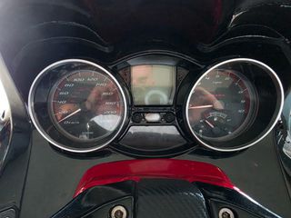 Gilera GP 800 2010-thumb-12