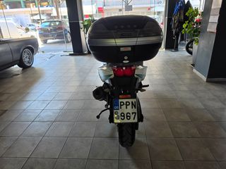 Gilera GP 800 2010-thumb-17