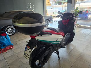 Gilera GP 800 2010-thumb-18