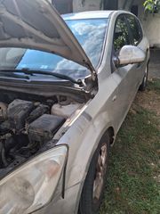 Kia Ceed / cee'd 2007-thumb-1