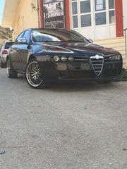 Alfa Romeo Alfa 159 2009 gri