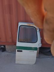 ΠΙΣΩ ΔΕΞΙΑ ΠΌΡΤΑ ΓΙΑ TOYOTA HIACE '95-'06