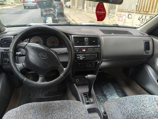 Nissan Almera 1999