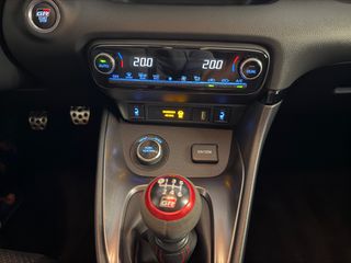 Toyota Yaris 2022 1.6 TURBO GR- 4WD-thumb-29