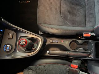 Toyota Yaris 2022 1.6 TURBO GR- 4WD-thumb-31