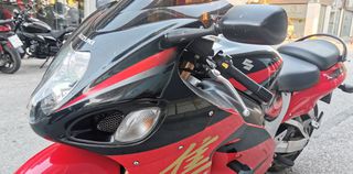 Suzuki Hayabusa 2006-thumb-8