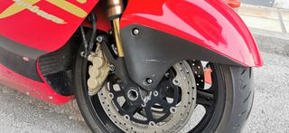 Suzuki Hayabusa 2006-thumb-13