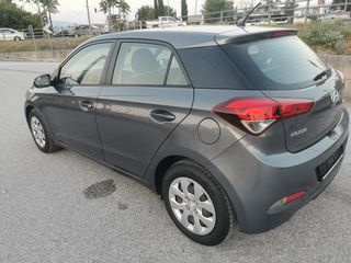 Hyundai i 20 2015-thumb-13