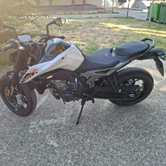 KTM 790 Duke 2023-thumb-13